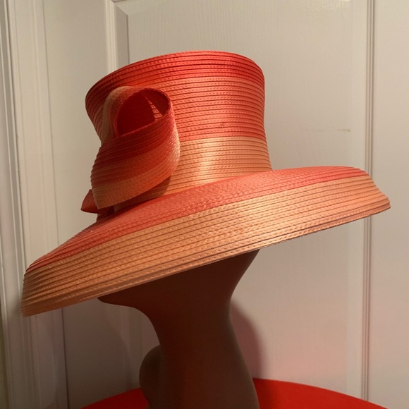 Elegant Coral Women's Hat - Picture 4 of 5